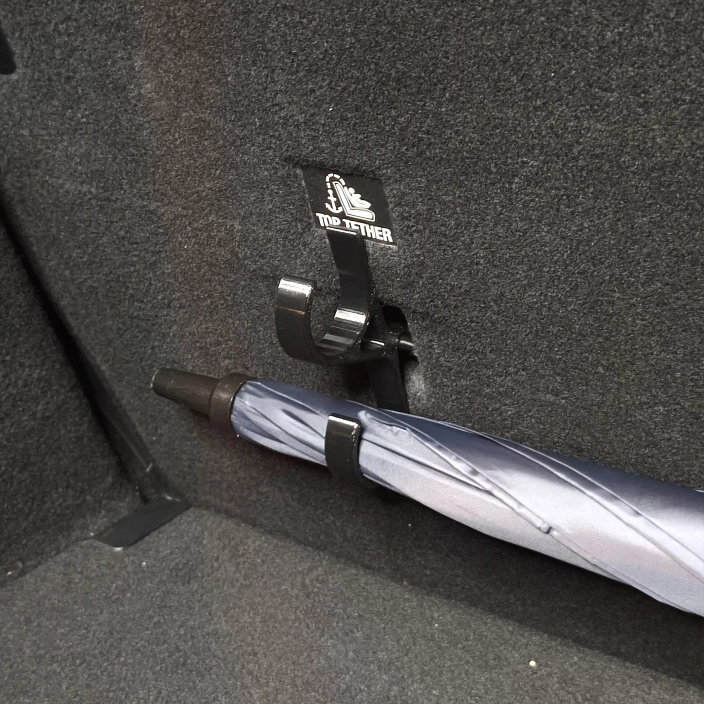 🔥BUY 1 GET 1 FREE(2PCS) - Car Umbrella Hook