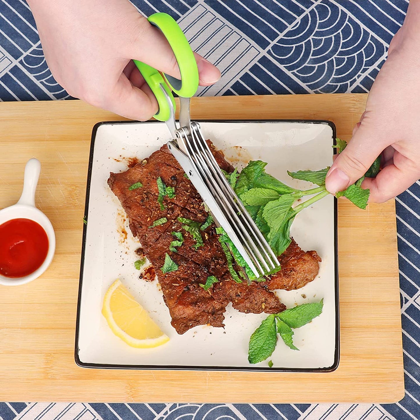 🔥Buy 1 Get 1 Free($13.99 Each)🎁5 Blade Kitchen Salad Scissors